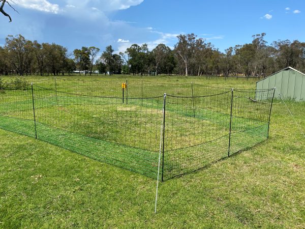 25m Netting Pen with Gate